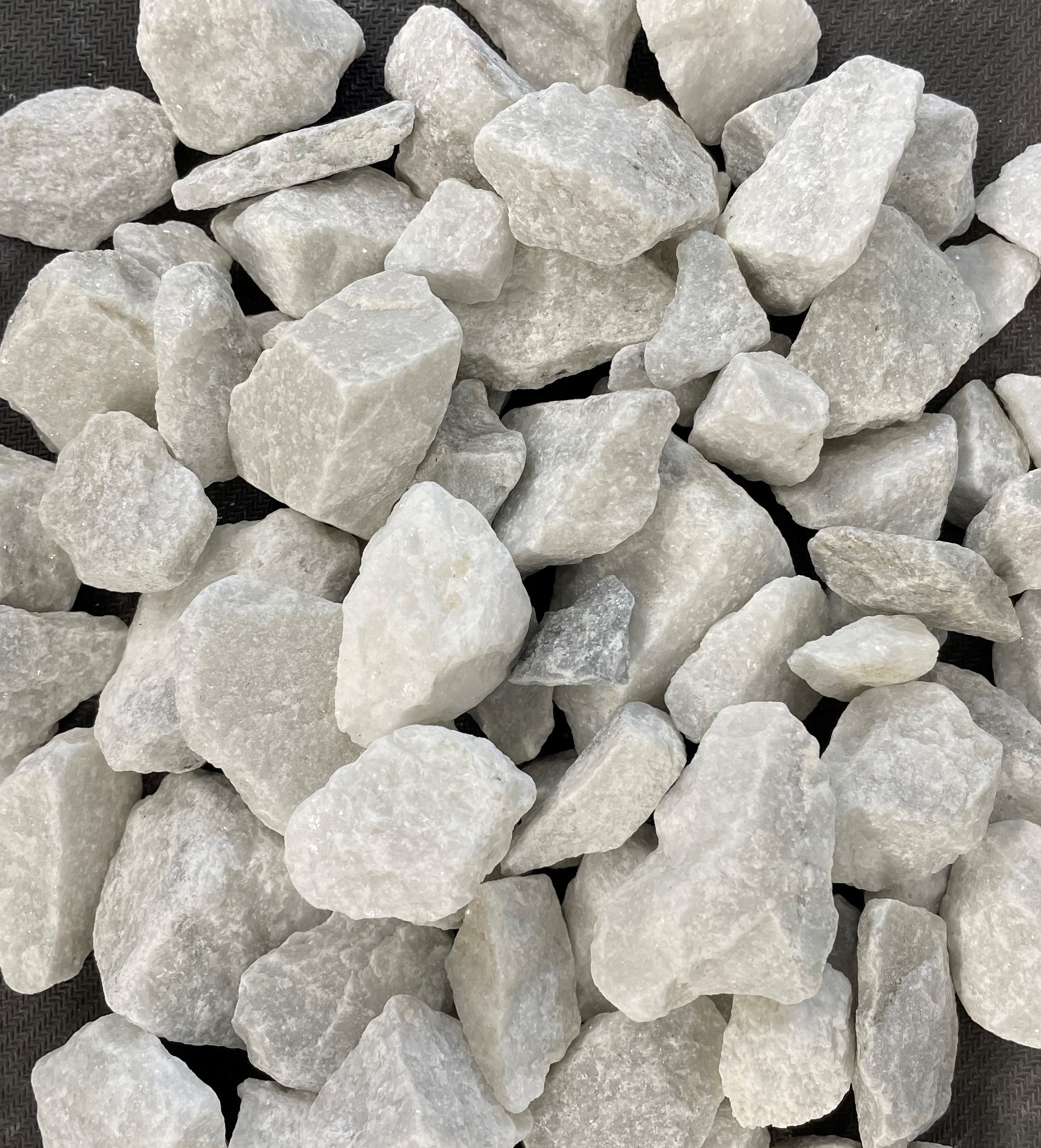 Manufacturer of decorative gravels and crushed stones - A World of